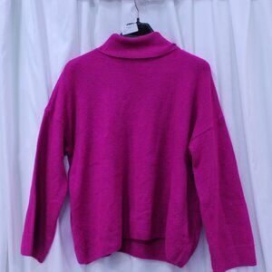 CeCe Women's Sweater in Vibrant Pink